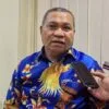 Perdana-diperiksa-Lukas-Enembe-Dicecar-8-Pertanyaan-Kuasa-Hukum-Tak-Ada-yang-Berkaitan-dengan-Materi-Kasus
