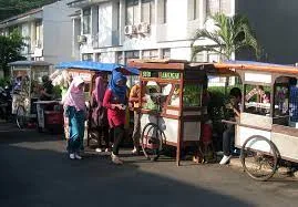 Hal-Hal Yang Perlu Diperhatikan Jika Ingin Membuka Bisnis pedagang kaki 5
